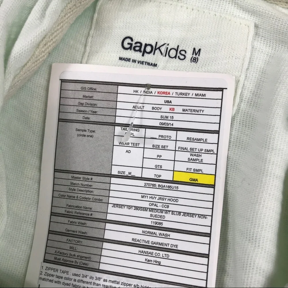 GAP pale green